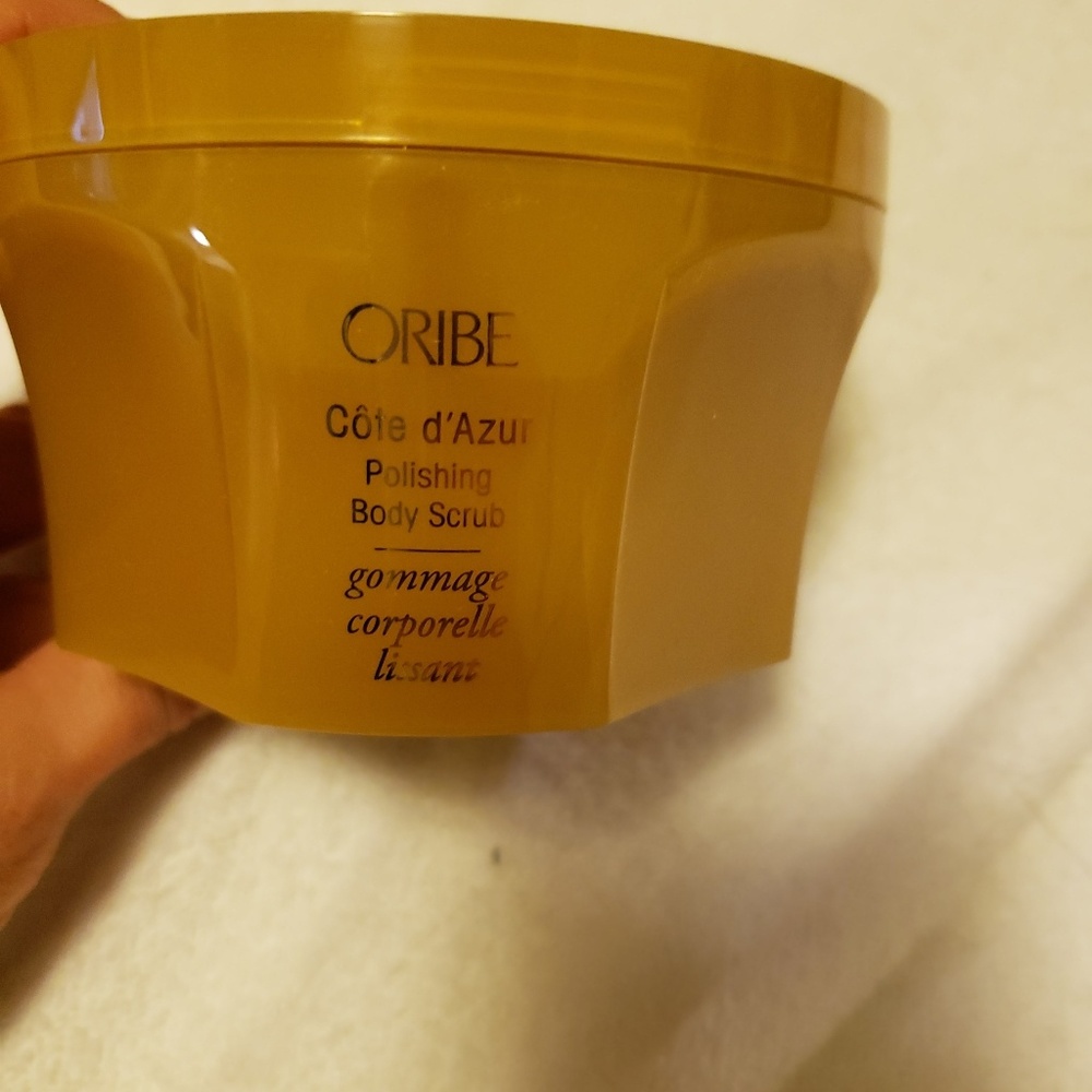 Oribe cote d' axur body scub